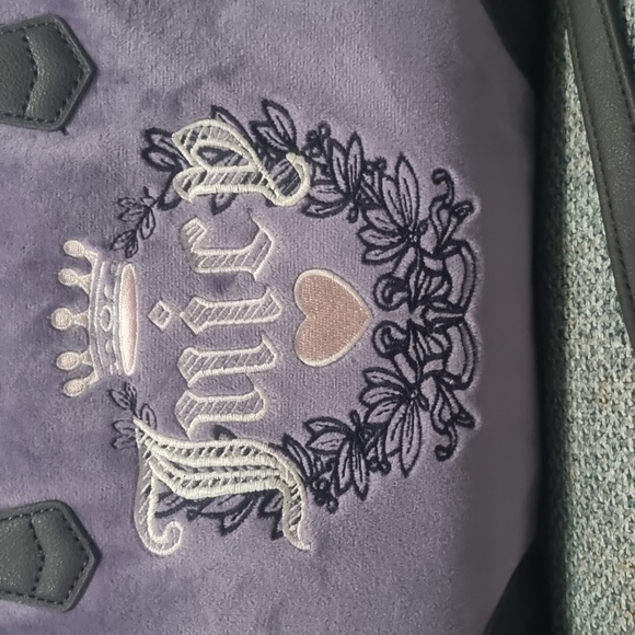 JUICY COUTURE Heritage Satchel in Dusty Violet/Chocolate - Picture 4 of 16